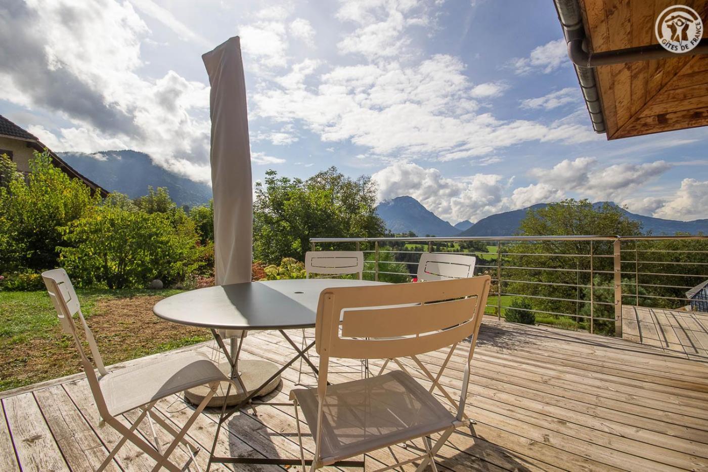 Les Perrelles Bed & Breakfast Bellecombe-en-Beauges Exterior foto