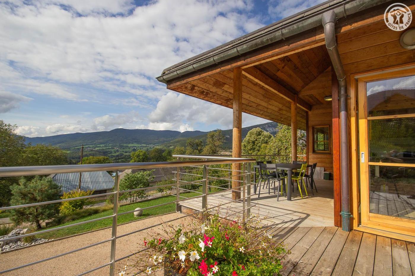 Les Perrelles Bed & Breakfast Bellecombe-en-Beauges Exterior foto